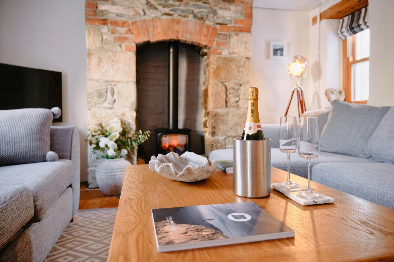 Finest Retreats - Scallop Cottage พอร์ธเลเวน ภายนอก รูปภาพ